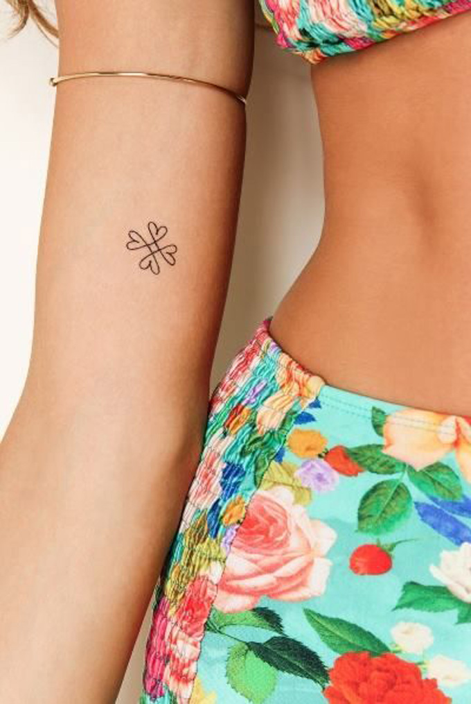 30+ Minimalist tattoo ideas for women that you will want to do right now
