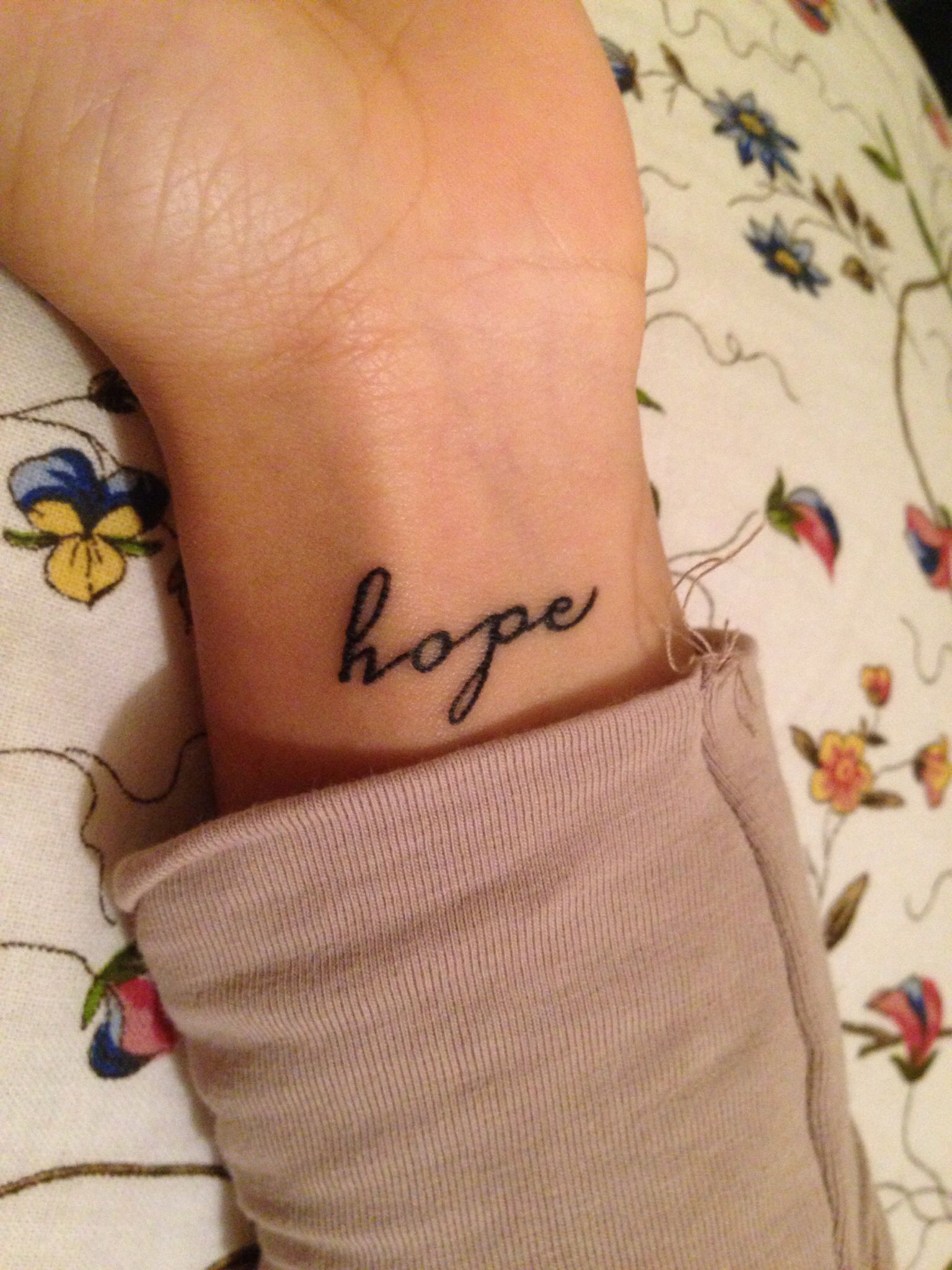 34 Small And Cute Tattoo Ideas With Big Meaning Behind Them For Women 