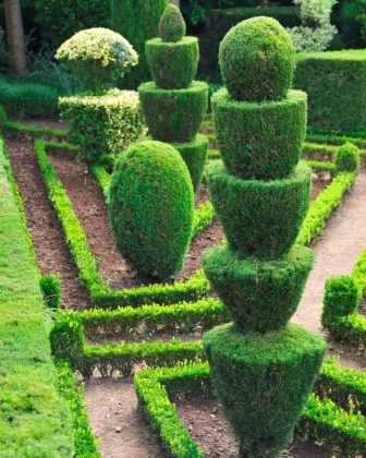 30+ English Garden Design Ideas Turn Your Backyard into A Charming Oasis