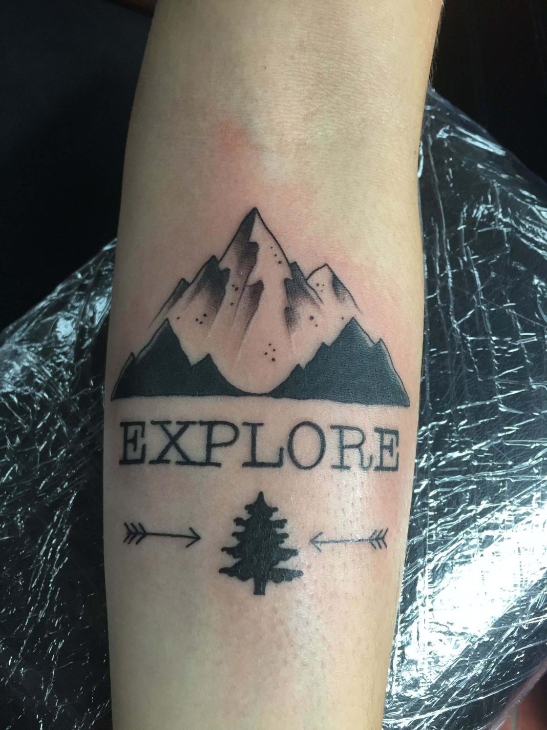 75+ Awesome Hiking Tattoos For Men & Women Who Love The Ourdoors