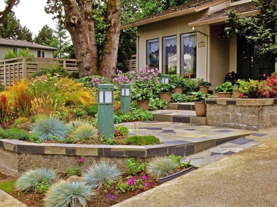 30+ Simple Front Yard Landscaping Ideas On a Budget - DIY Morning