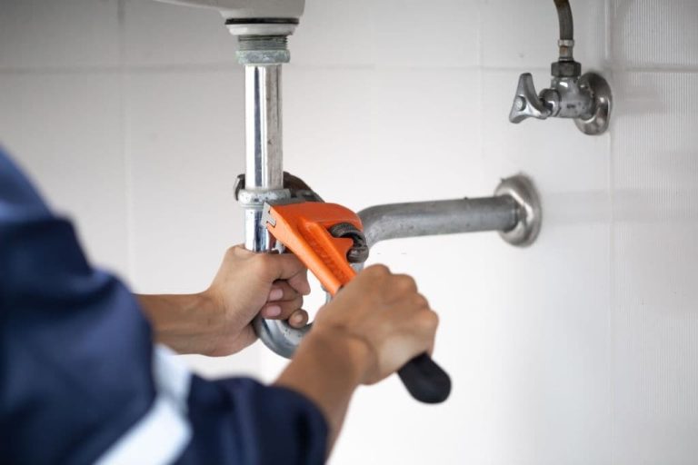 5 Amazing Benefits of Hiring Reliable Plumbing Services