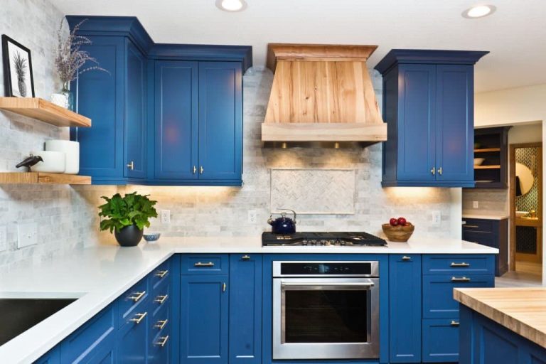 10 Kitchen Cabinets Styles and Trends for 2022