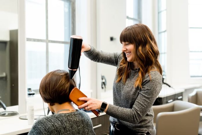 How To Improve Your Beauty Salon: 9 Useful Tips - DIY Morning